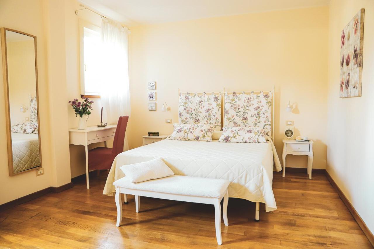 Cà Del Moro Resort Pontremoli Extérieur photo