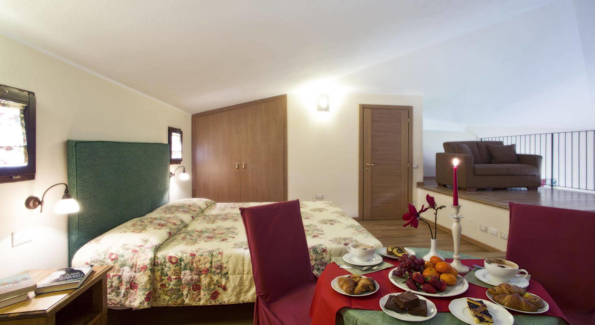Cà Del Moro Resort Pontremoli Extérieur photo