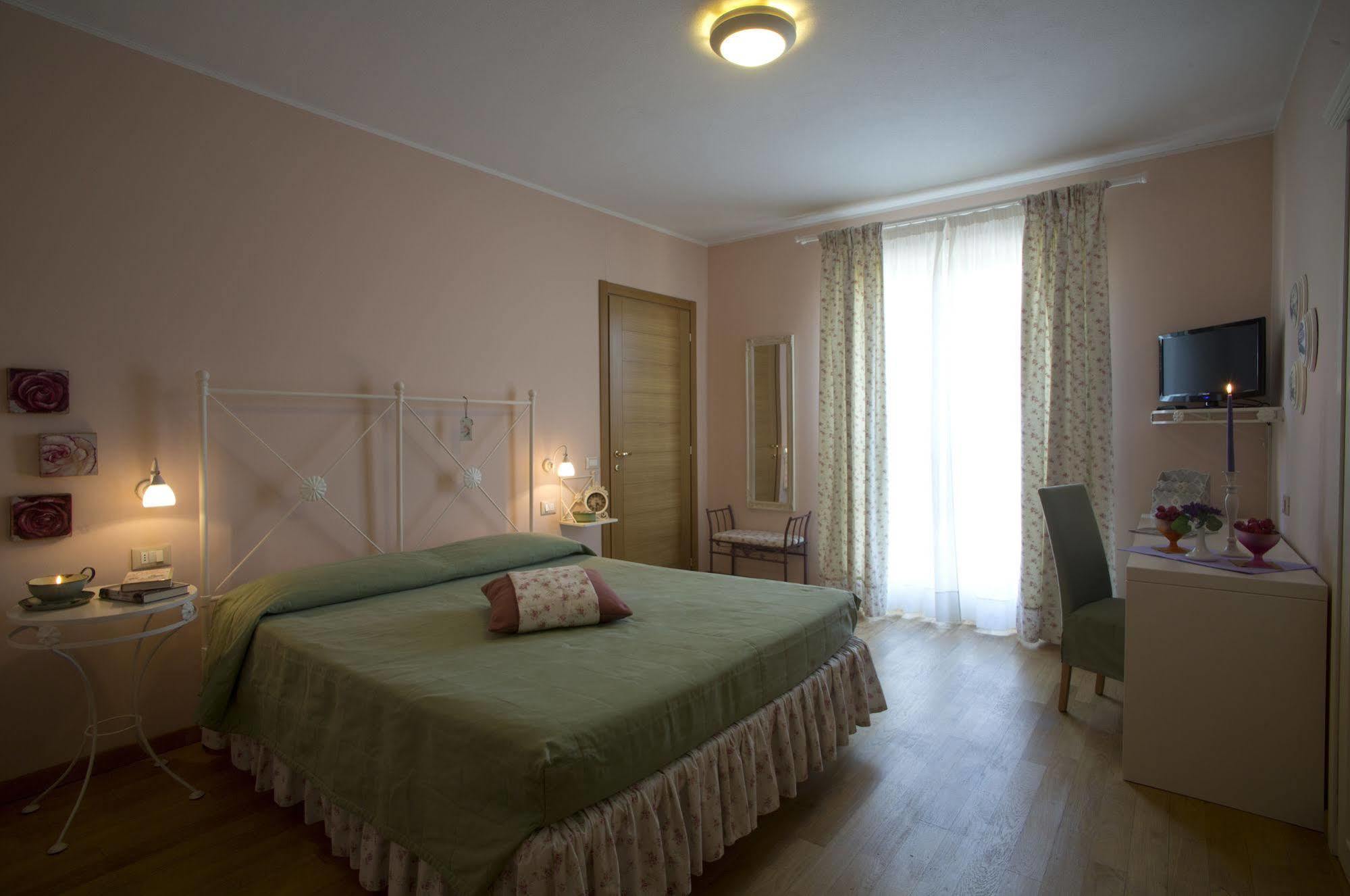 Cà Del Moro Resort Pontremoli Extérieur photo