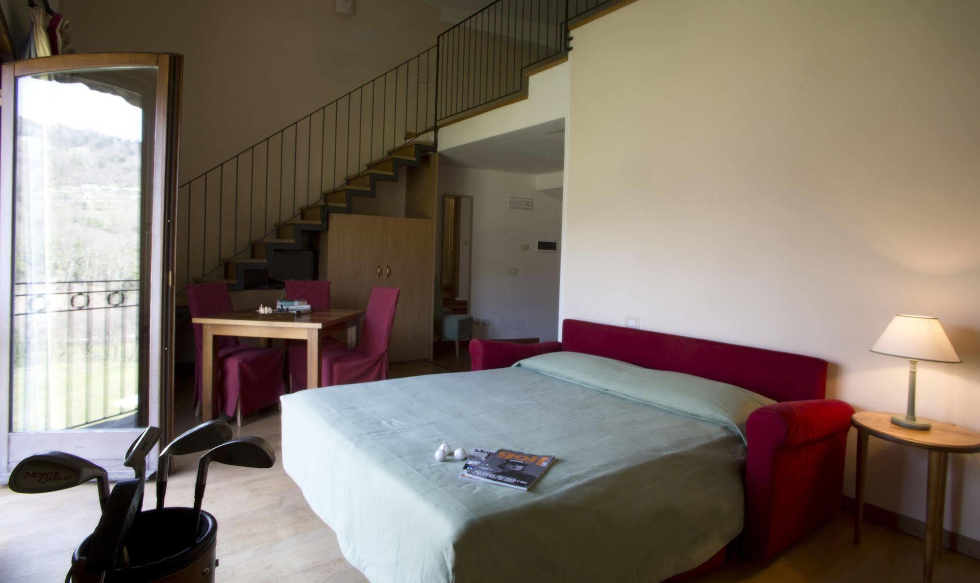 Cà Del Moro Resort Pontremoli Extérieur photo